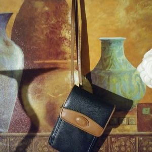 💰3/$15. 🌸Crossbody Bag 🌹